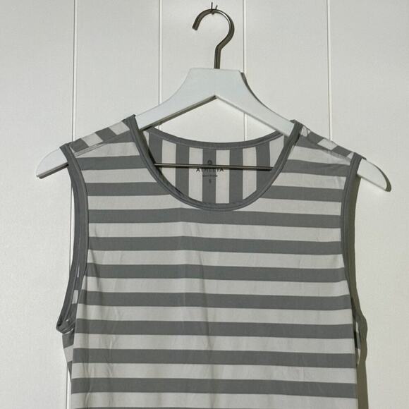 ATHLETA Chi Muscle Athletic Striped Gray/White Women'sTank Size Small - Picture 3 of 8